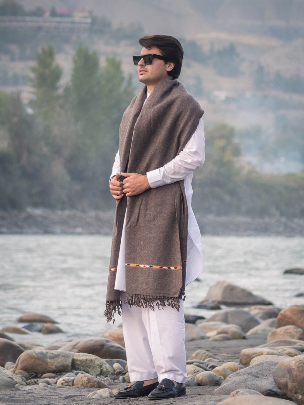 Pure Sheep Wool Shawl - Dark Brown with Artistic Border - Chitral Wool