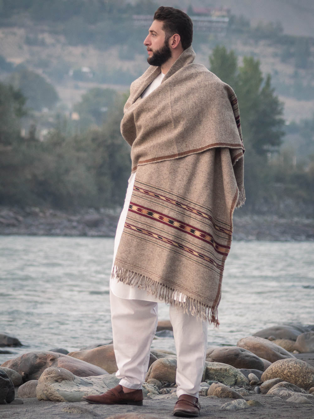 Mughal Heritage Pure Wool Thick Shawl - Brown Shawl with Vintage Border Design - Chitral Wool