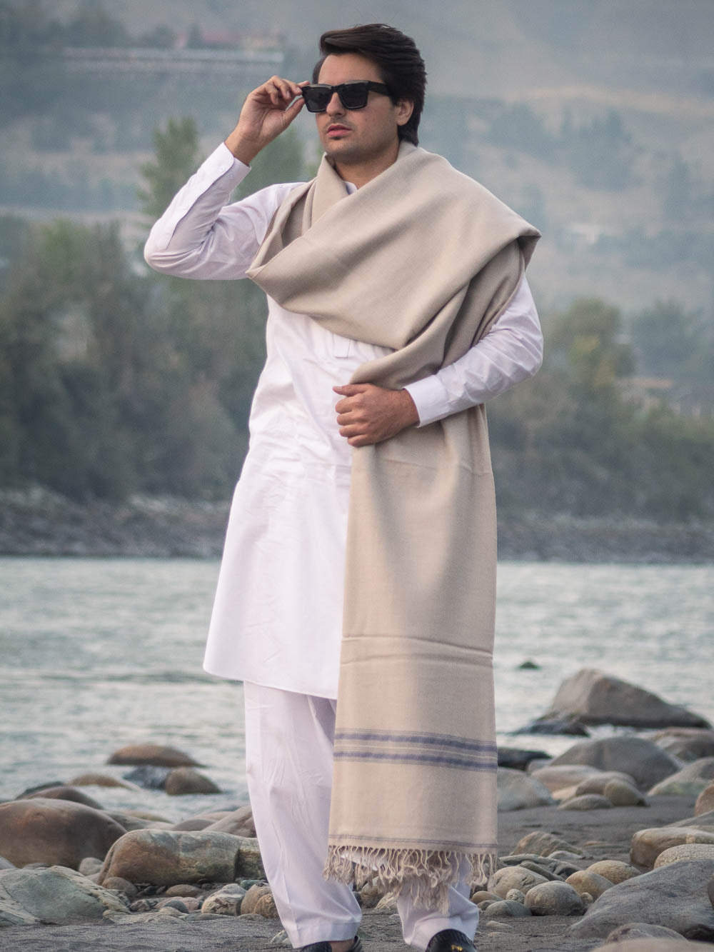 Handwoven Pure Wool Shawl with Border - Lightweight - Chitral Wool