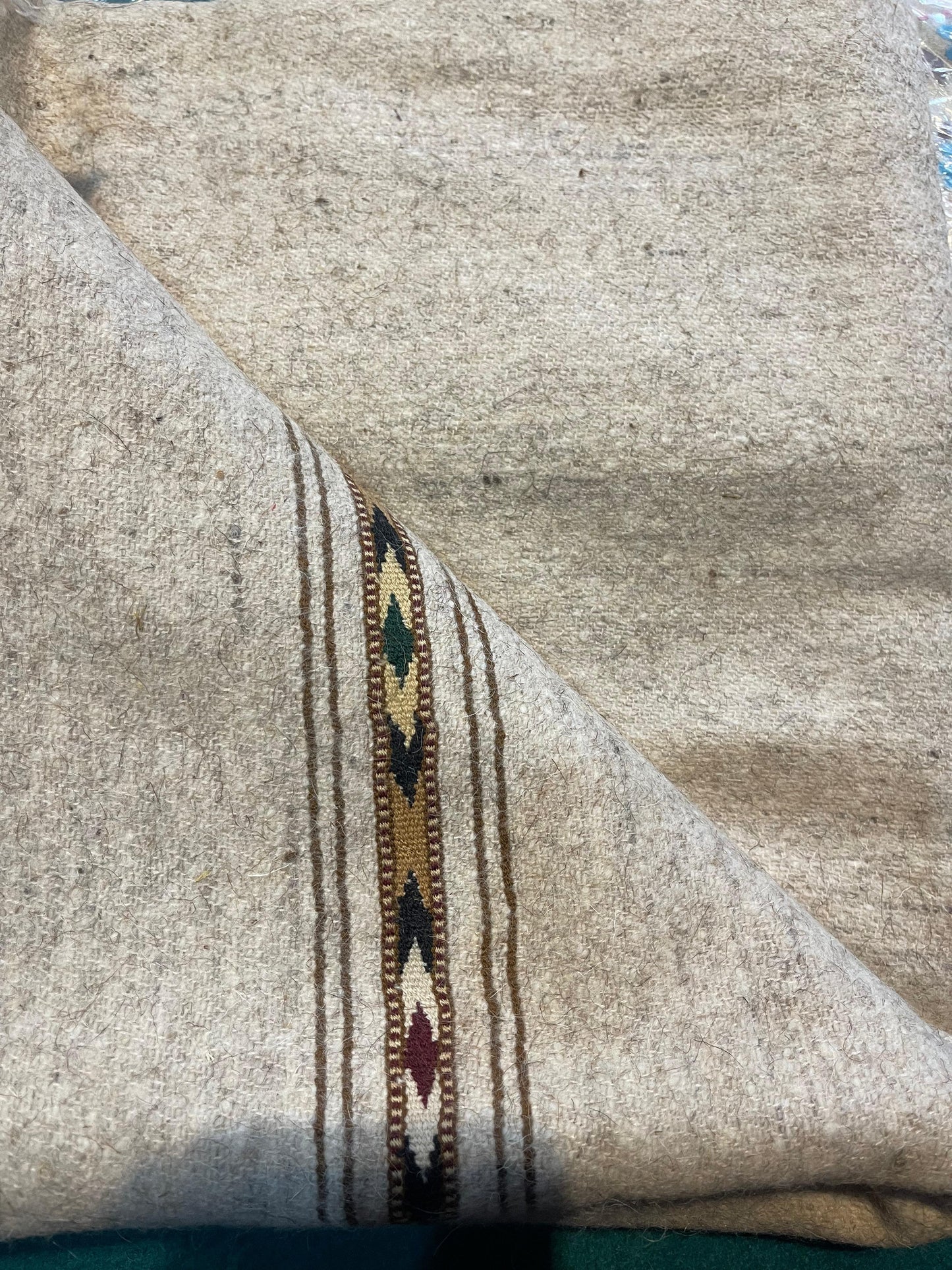 Light Cream Color Chitral Premium Sheep Woolen Shawl. Handmade - Chitral Wool