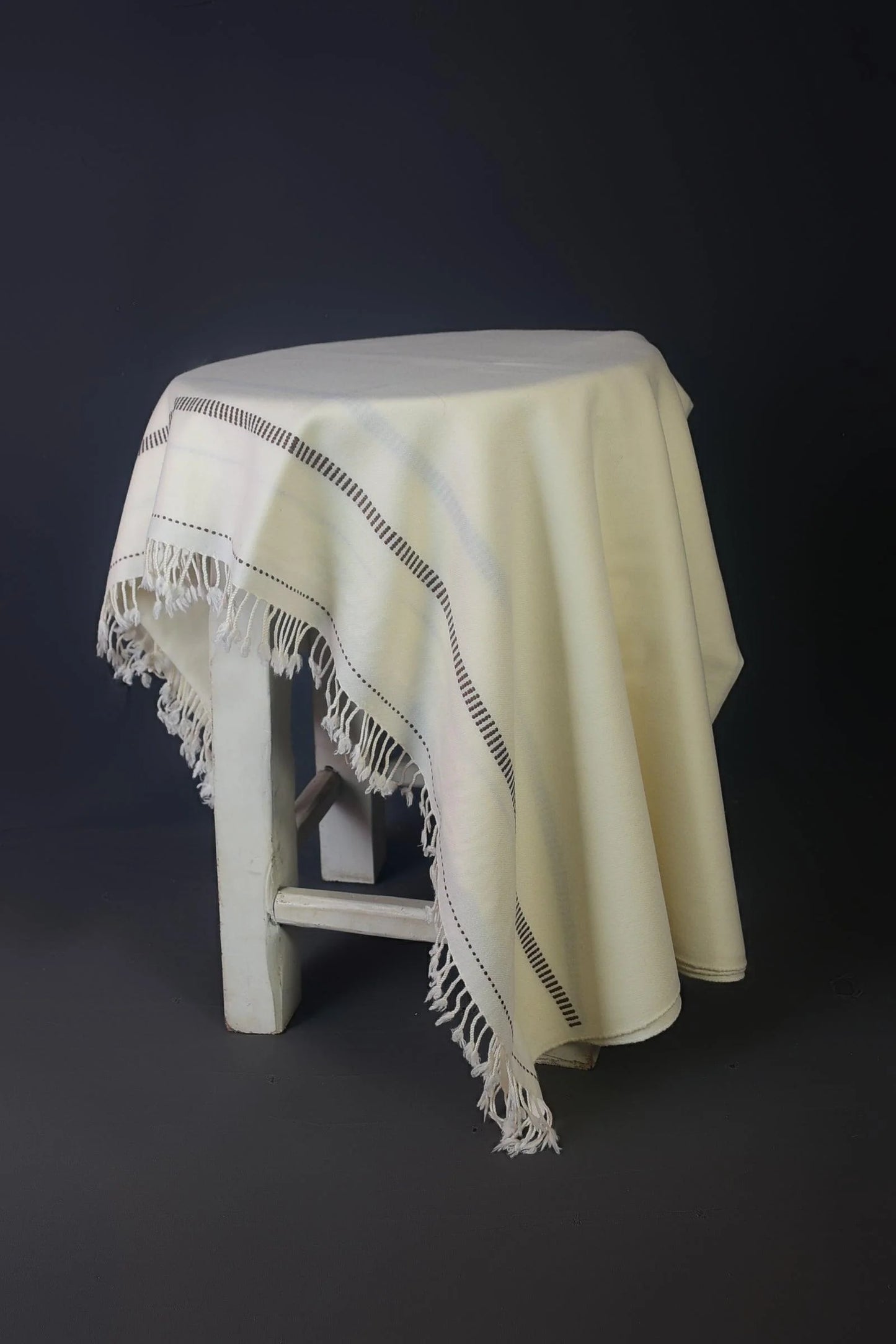 Premium White Pure Woollen Shawl for Men - Handmade - Chitral Wool